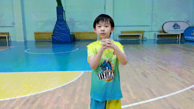 篮球模拟训练中的体能训练解决方案_2